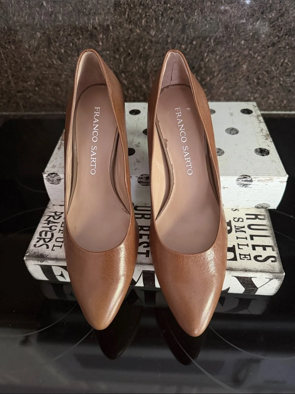 Franco Sarto Tan Leather Pointed-Toe Pumps Kitten Heels Women’s Sz 6 M